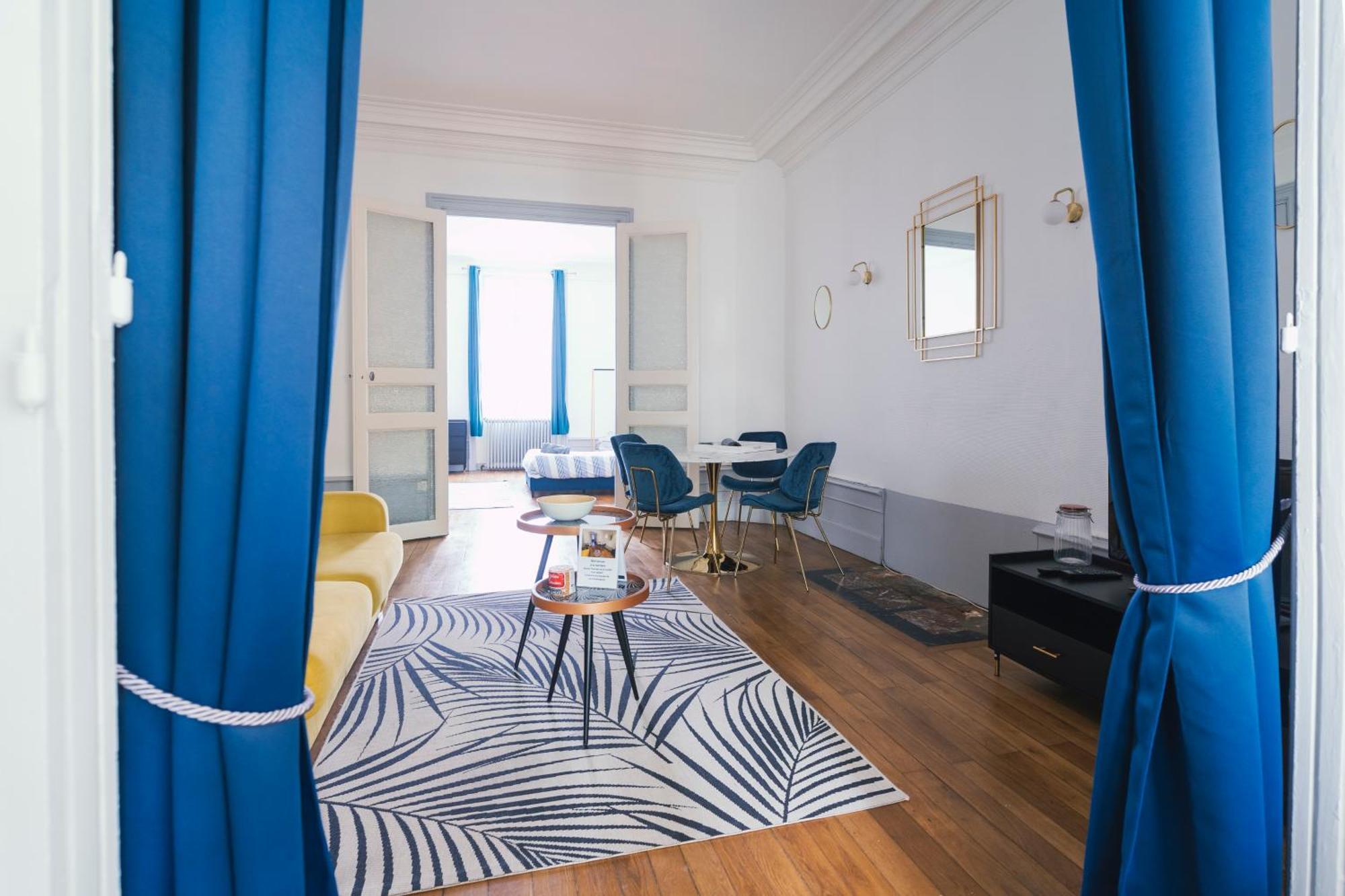 Apartment La Verriere By La Maison De Marc- Centre - Parking Et Terrasse Poitiers